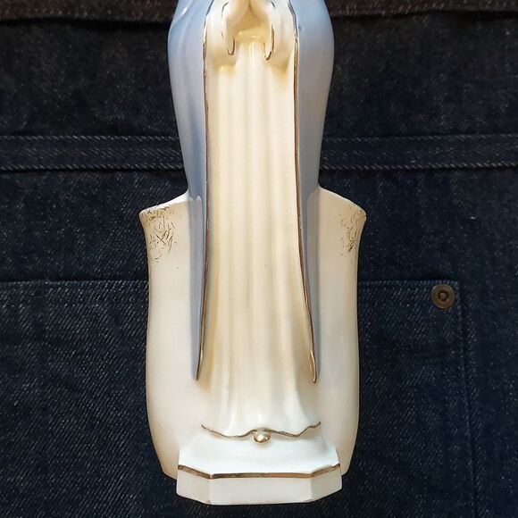 Vintage Mother Mary Madonna ceramic plant flower vase - Picture 4 of 12
